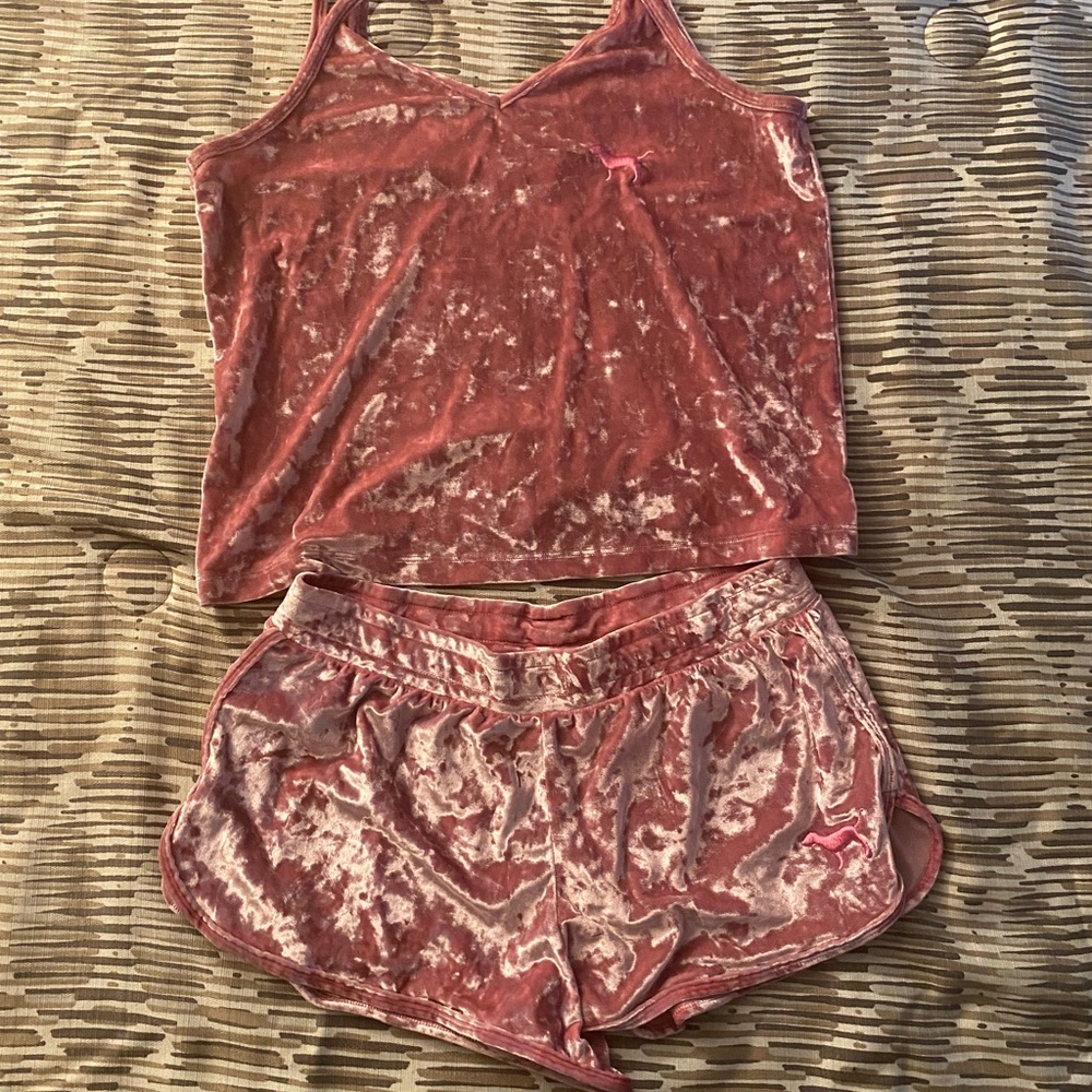 PINK PJ SET!